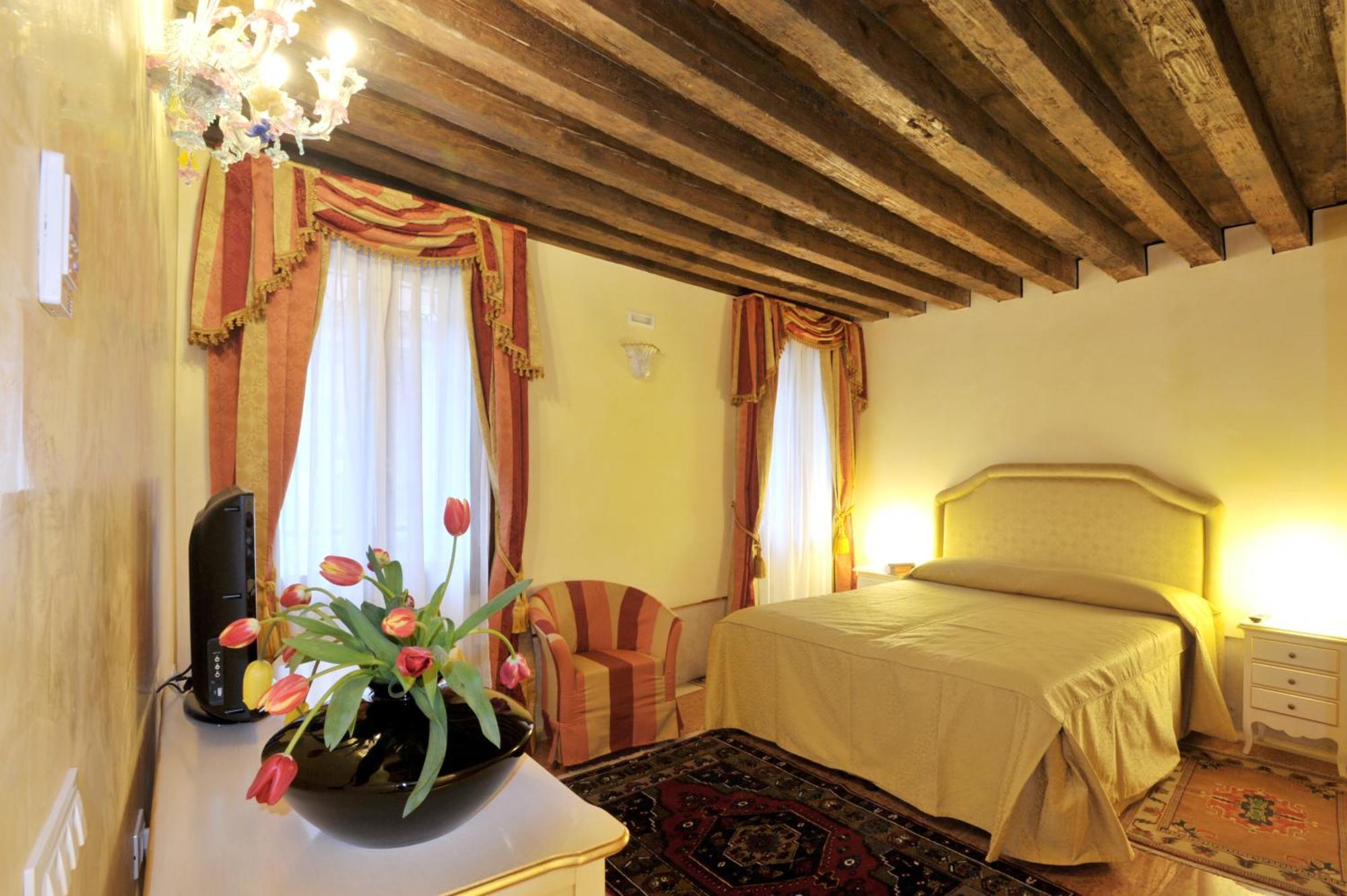 Chambre Double ou Lits Jumeaux